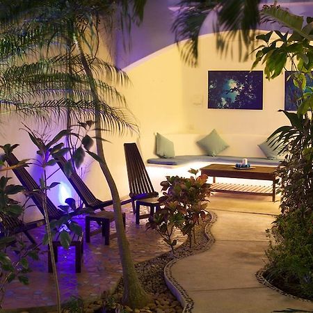 Aqualuna Boutique Hotel By Sunrise (Adults Only) Playa del Carmen Beltér fotó